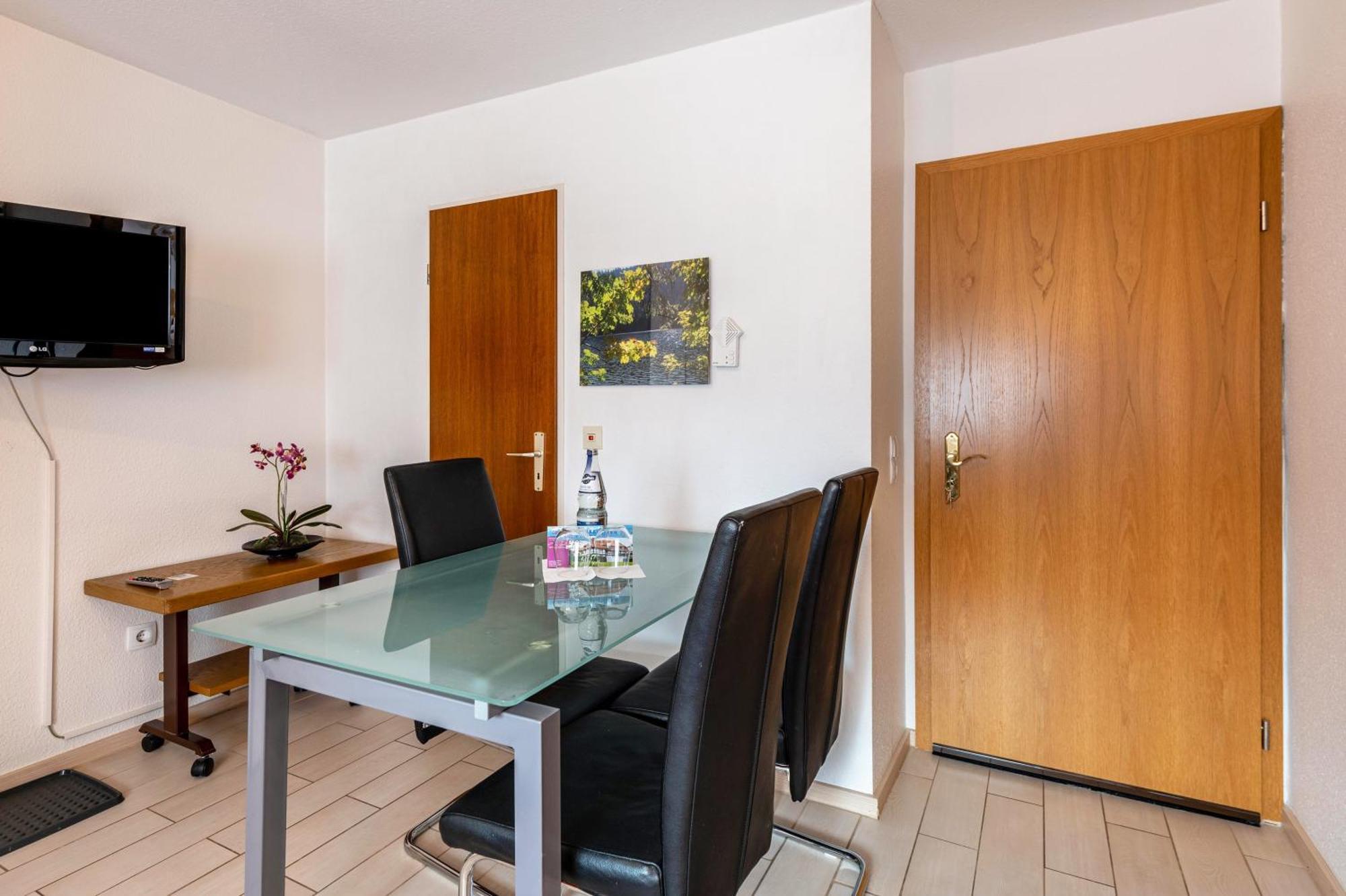 Gaestehaus Kunkelmann Mit Sauna Apartment Hoechenschwand